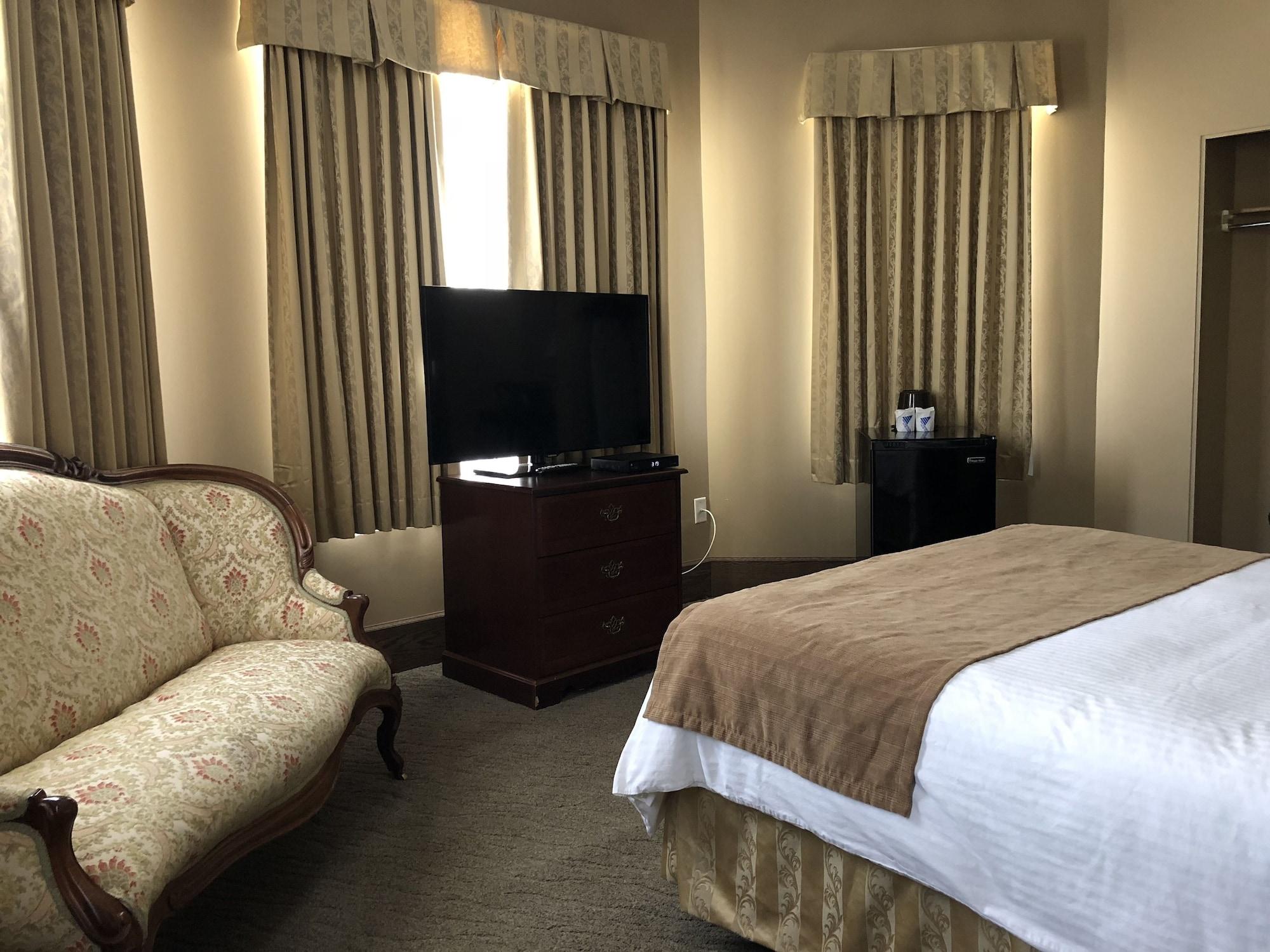 Hotel Senator Саскатун Екстер'єр фото